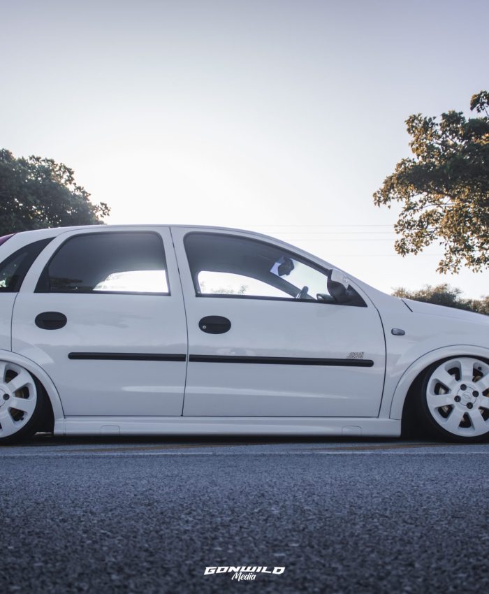 JUANDRE’S BAGGED OPEL CORSA GAMMA